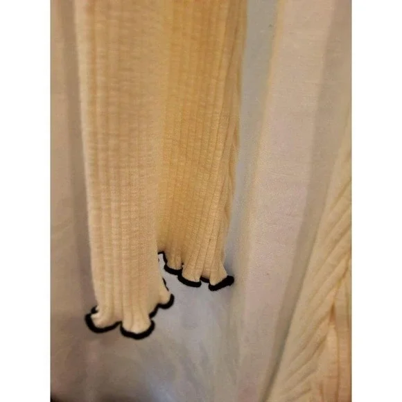 H&M Divided Cream Ribbed Lettuce Edge Long Sleeve Mini Dress NWT Size M - Picture 4 of 7